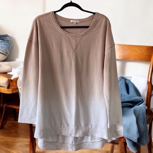 Z Supply Tops - Z SUPPLY Ombre Weekender Pullover L Oversized Cozy